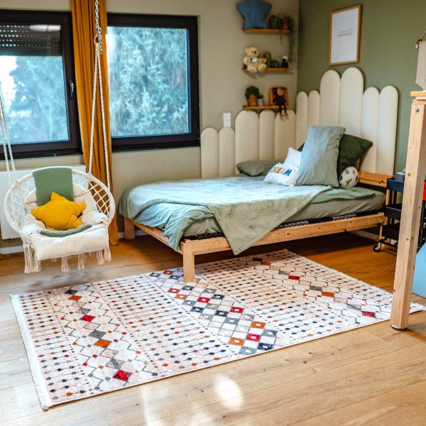 Teppich Istanbul im freundlich gestalteten Kinderzimmer