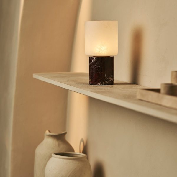 Cuyp Red / Rosso Levanto - Marmor wiederaufladbare Tischlampe - Schnurlos, USB -wiederaufladbar und bis zu 100 Stunden Laufzeit – Bild 6