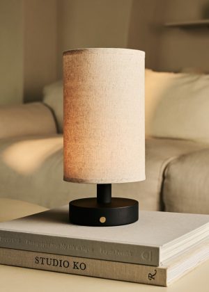 Ben Black Holztischlampe-wiederaufladbar, dimmbar, USB-C-Antrieb