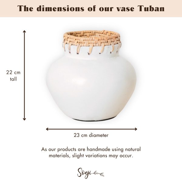 Weiße Vase – Dekovase rund – Kleine Vase für Trockenblumen – Handgefertigte Tonvase – Blumenvase aus Ton und Rattan (Ø 23 cm) TUBAN – Bild 6