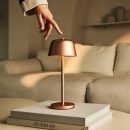 Anton Kupfer wiederaufladbare Tischlampe | Stilvolle und kabellose Beleuchtung