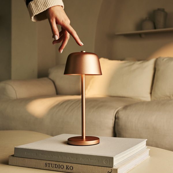 Anton Kupfer wiederaufladbare Tischlampe | Stilvolle und kabellose Beleuchtung – Bild 19