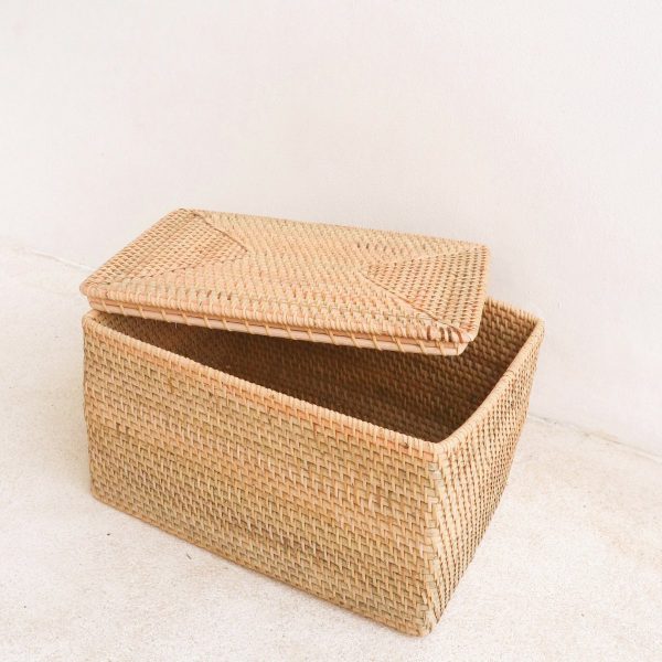 Aufbewahrungskorb mit Deckel – Regalkorb aus beigem Rattan – handgeflochtener Dekokorb GRAHA (2 Größen) – Bild 4