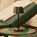 Ava Black wiederaufladbare Tischlampe | Schlanke kabellose Beleuchtungslösung