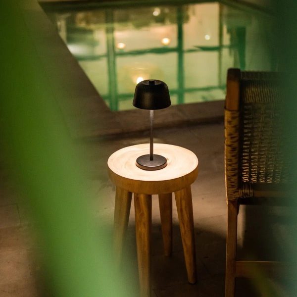 Anton Black wiederaufladbare Tischlampe | Stilvolle und kabellose Beleuchtung – Bild 13