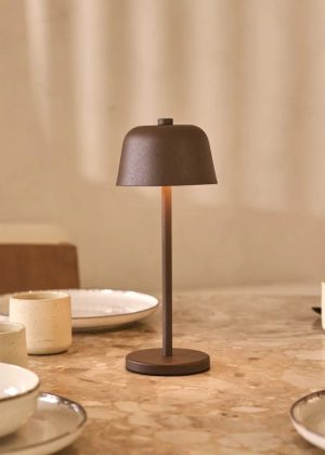 Anton Mokkabraune wiederaufladbare Tischlampe | Schlanke und kabellose Beleuchtung