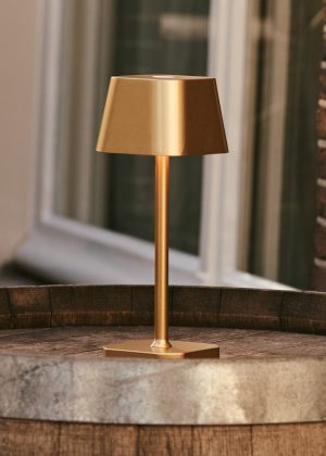 Ava Gold wiederaufladbare Tischlampe | Kabellos, dimmbar und stilvoll
