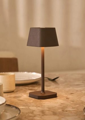 Ava Mokkabraune wiederaufladbare Tischlampe | Kabellos und dimmbar