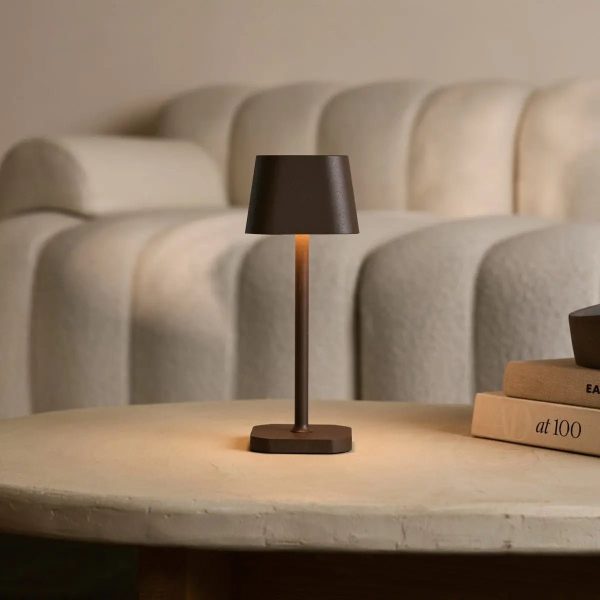 Ava Mokkabraune wiederaufladbare Tischlampe | Kabellos und dimmbar – Bild 6