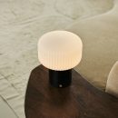 Renoir Black / Nero Marquina - wiederaufladbare Tischlampe Marmor - schnurlos, USB -wiederaufladbar und bis zu 120 Stunden Beleuchtung
