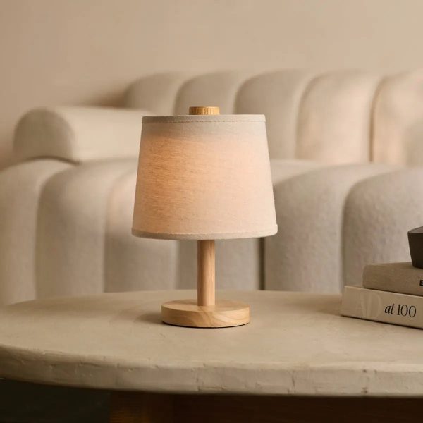 Rover Hellbraune wiederaufladbare Holzlampe | Kabellos, dimmbar mit Stoffschirm – Bild 3