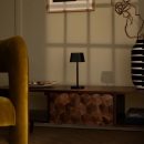 Ava Black wiederaufladbare Tischlampe | Schlanke kabellose Beleuchtungslösung