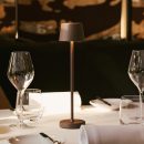 Vondel Mokka Brown wiederaufladbar und schnurloses Lampe perfekt für die Hotellerie - drahtlos wiederaufladbar über Ladestation