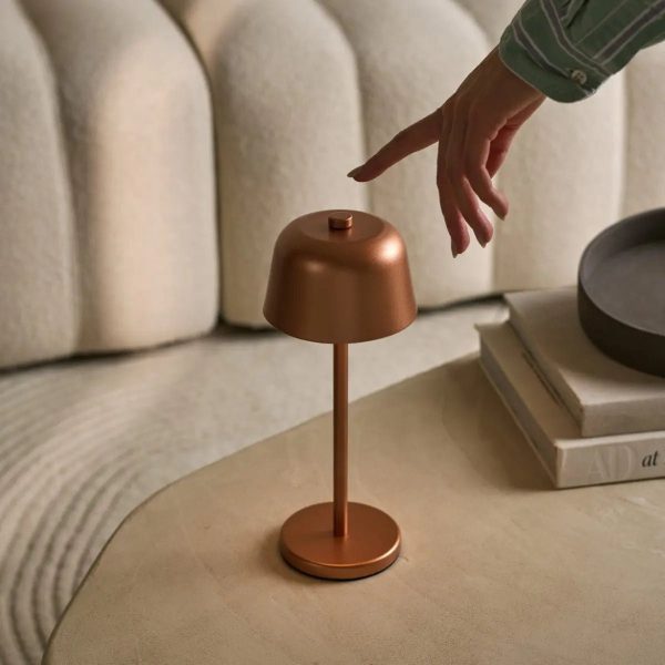 Anton Kupfer wiederaufladbare Tischlampe | Stilvolle und kabellose Beleuchtung – Bild 9