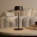 Hugo Mokkabraune wiederaufladbare Tischlampe – stilvoll, dimmbar und kabellos