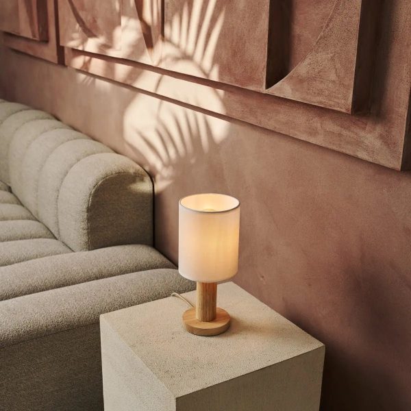 Boris hellbraune Lampe mit 2 Meter Kabel - Stofffarbenschattenlampe & Holzbasis – Bild 5