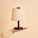 Rover Schwarze Holzlampe - wiederaufladbar, schnurlos und dimmbarer Schatten