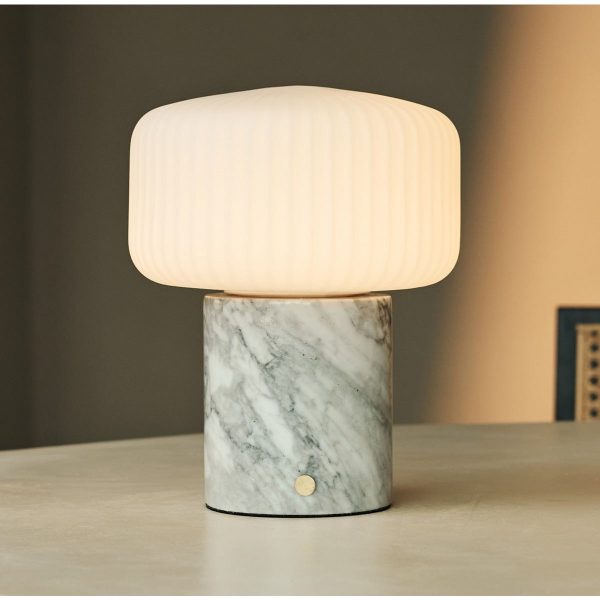 Renoir White / Bianco Statuarietto - Marmor wiederaufladbare Tischlampe - Schnurlos, USB -wiederaufladbar und bis zu 120 Stunden Beleuchtung – Bild 2