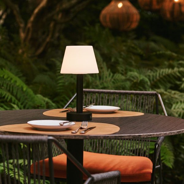 Zoë schwarze wiederaufladbare Tischlampe aus Holz | Dimmbar und tragbar | 80 Stunden Akkulaufzeit – Bild 10