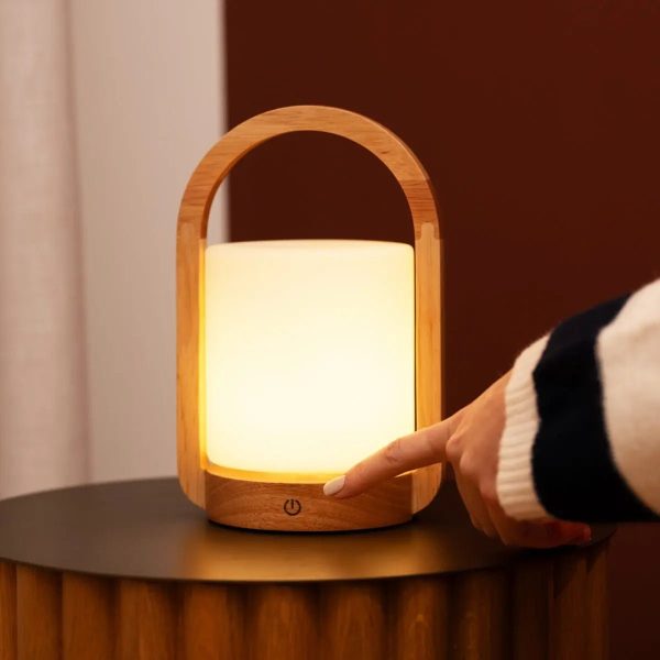 George hellbraune hölzerne wiederaufladbare Lampe in Kombination mit gefrostetem Glas und einem Griff – Bild 4