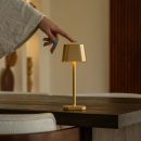 Ava Gold wiederaufladbare Tischlampe | Kabellos, dimmbar und stilvoll