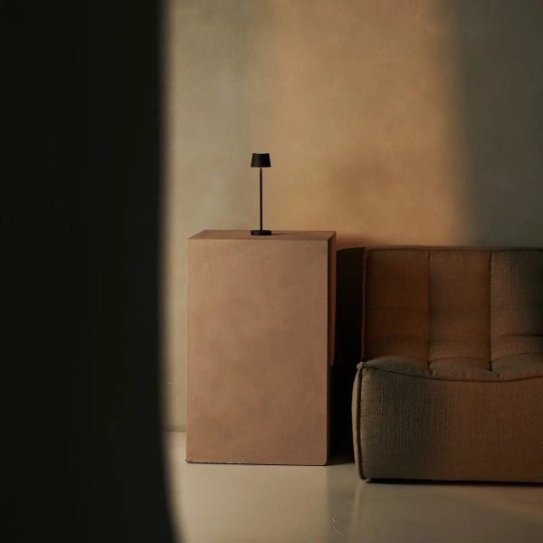 Vondel Mokka Brown wiederaufladbar und schnurloses Lampe perfekt für die Hotellerie - drahtlos wiederaufladbar über Ladestation – Bild 18