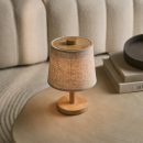 Rover Hellbraune wiederaufladbare Holzlampe | Kabellos, dimmbar mit Stoffschirm