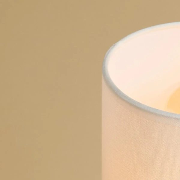 Boris hellbraune Lampe mit 2 Meter Kabel - Stofffarbenschattenlampe & Holzbasis – Bild 6