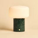 Renoir Green / Verde Alpi - Marmor wiederaufladbare Tischlampe - Schnurloses, USB wiederaufladbar und bis zu 120 Stunden Beleuchtung