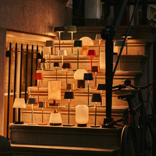 Rover Schwarze Holzlampe - wiederaufladbar, schnurlos und dimmbarer Schatten – Bild 16
