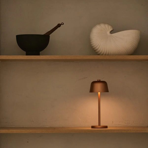 Anton Kupfer wiederaufladbare Tischlampe | Stilvolle und kabellose Beleuchtung – Bild 12