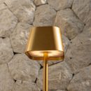 Ava Gold wiederaufladbare Tischlampe | Kabellos, dimmbar und stilvoll