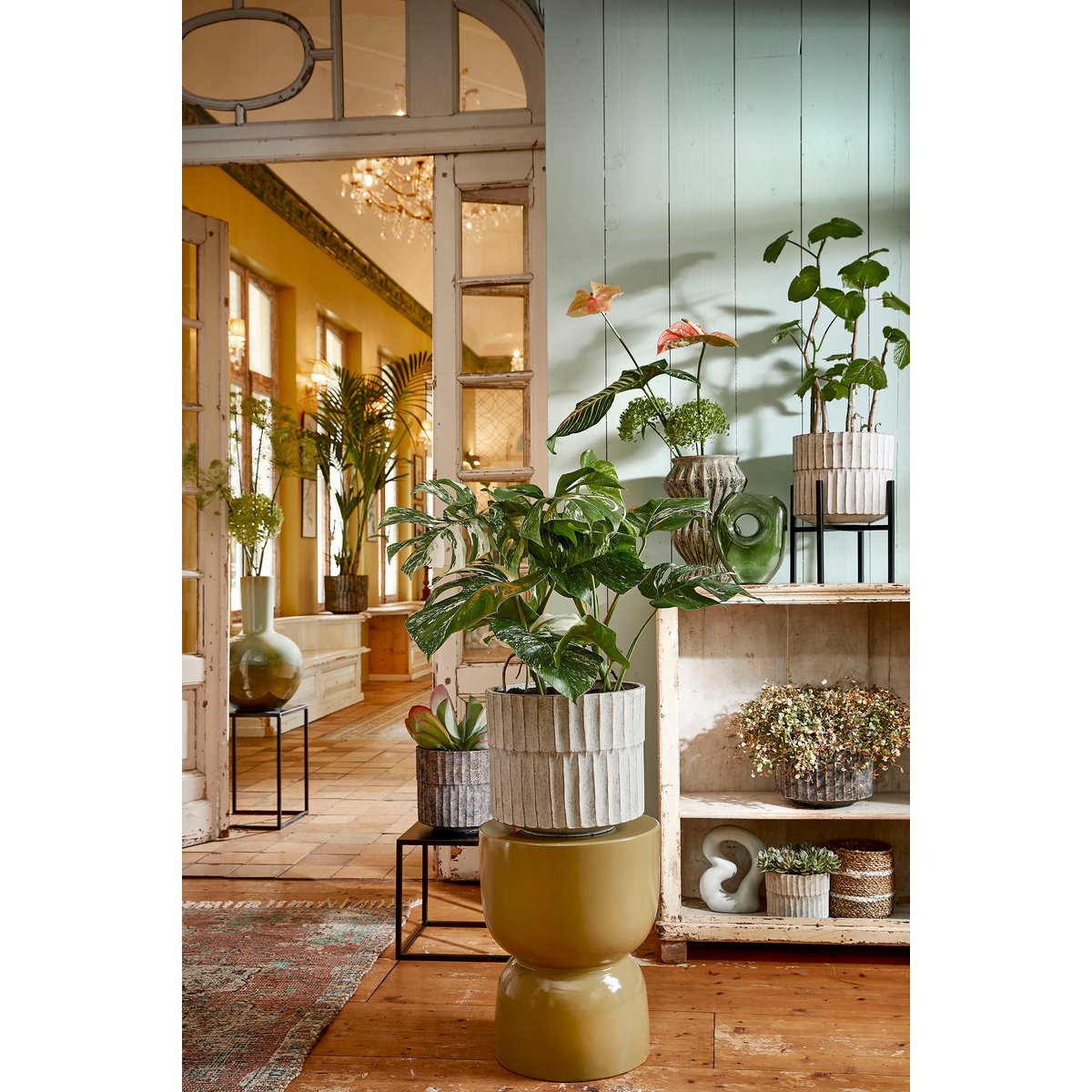 Designer Beistelltisch Stage | Rund | Zement, H45 cm | modern & auffällig | Mica Decorations – Bild 9