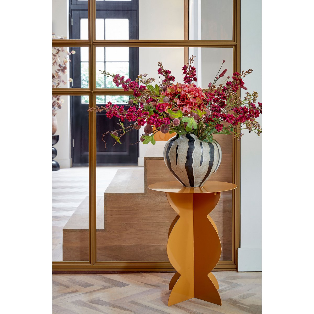 Designer Beistelltisch Rafi | Rund | Ø40cm x H50cm, elegant & vielseitig | Mica Decorations – Bild 5