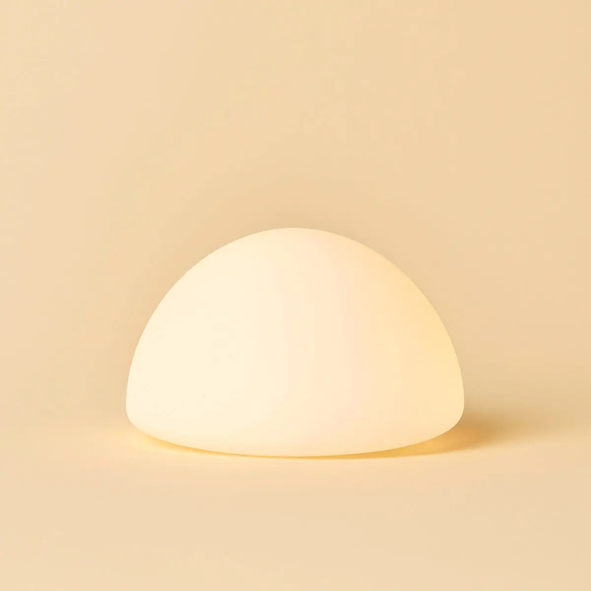 Tavellio | Designer-Tischlampe Maris Brown – brauner Marmor, kabellos & dimmbar – Bild 13