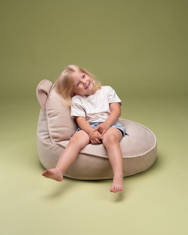 Kinder Sitzsack Indoor Bär Samt | Beige | Wigiwama – Bild 15