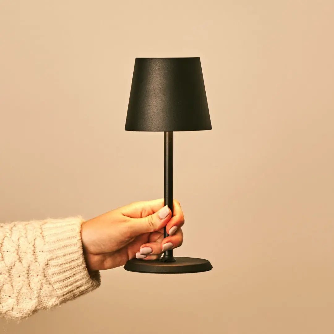 James Black wiederaufladbare Tischlampe | Kabellos, dimmbar und elegant – Bild 7