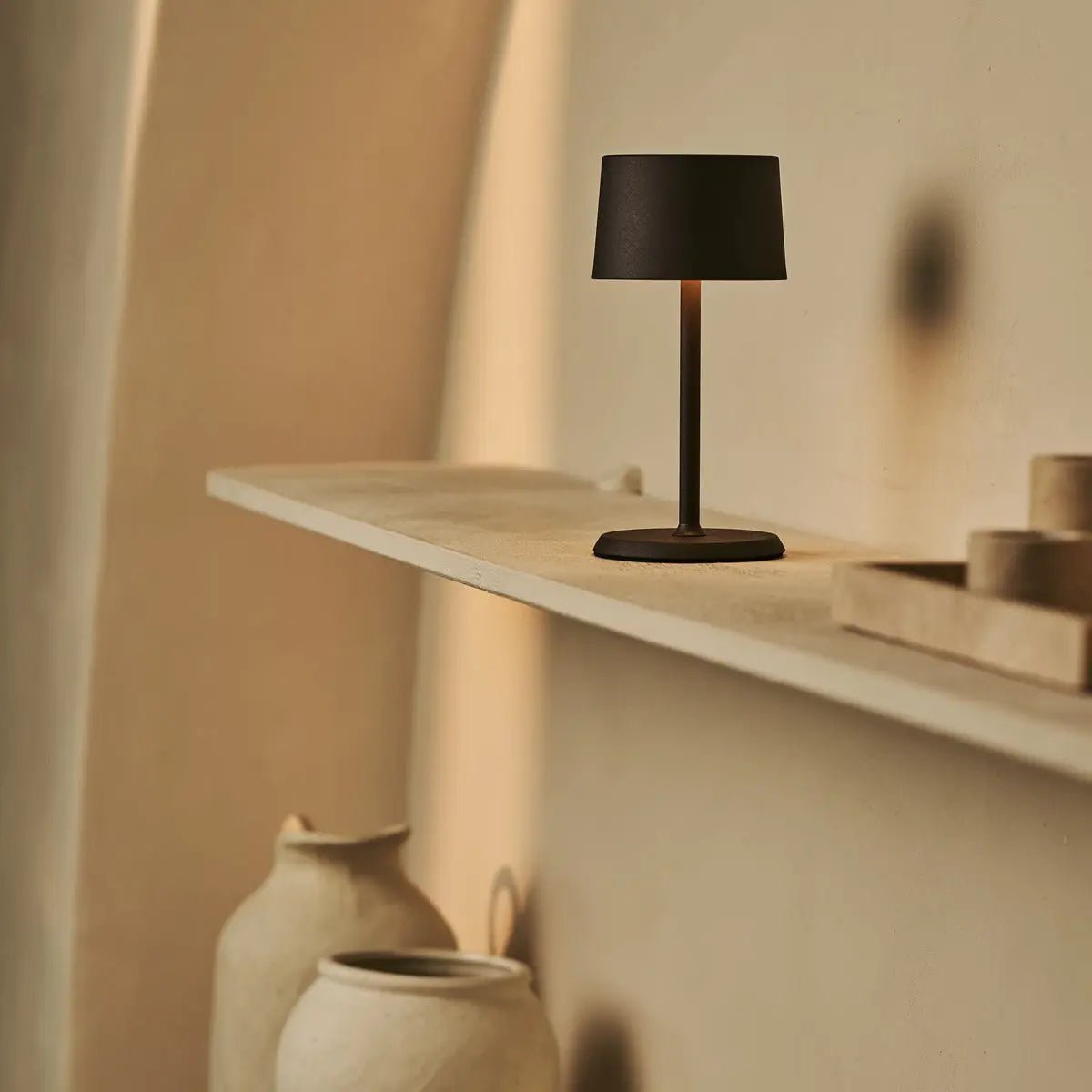 David Mokkabraun Wiederaufladbare Tischlampe 2 in 1 mit einstellbarer Höhe | Dimmbar und kabellos – Bild 20