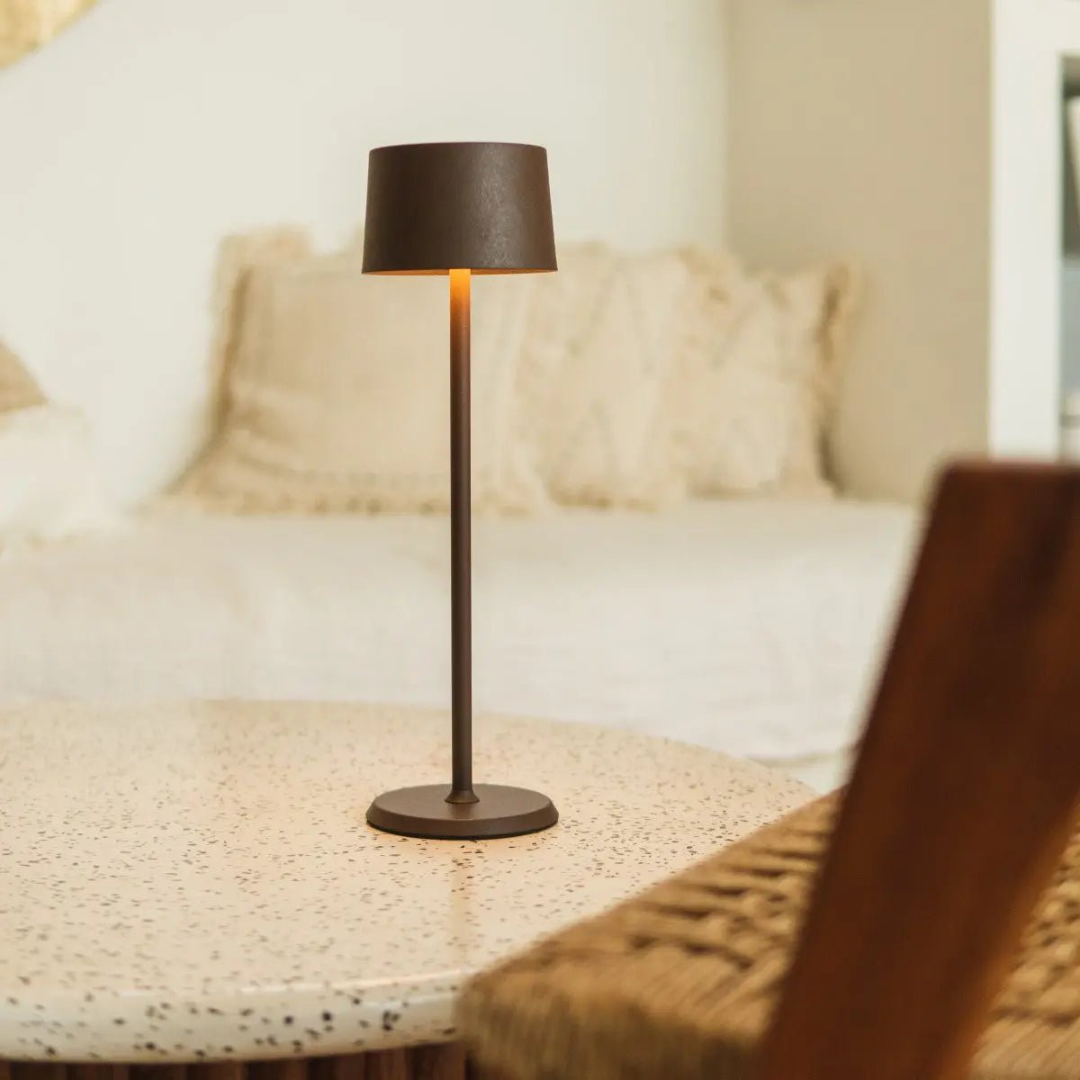 David Mokkabraun Wiederaufladbare Tischlampe 2 in 1 mit einstellbarer Höhe | Dimmbar und kabellos – Bild 8