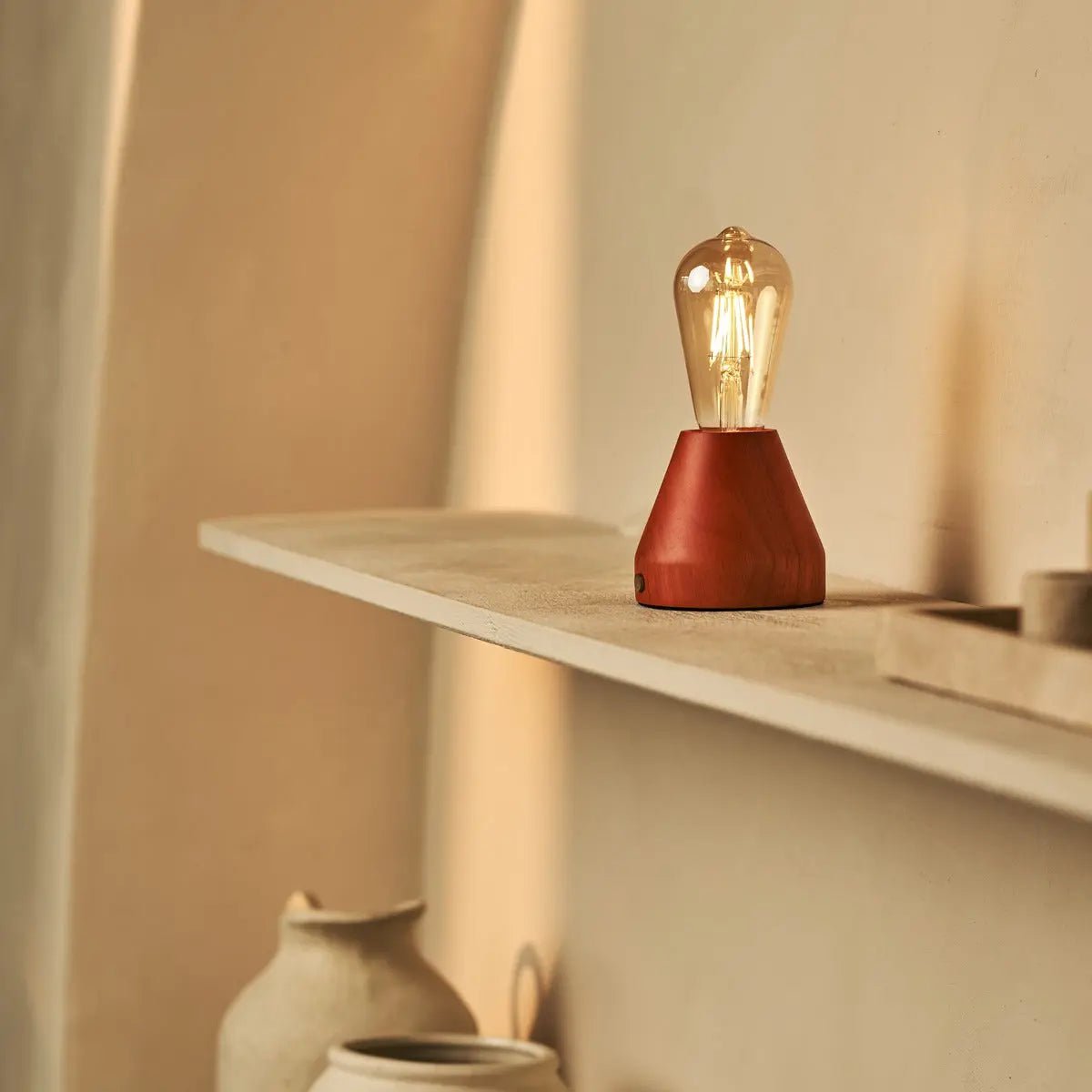 Zavi Kastanienbraune wiederaufladbare Tischlampe | LED, kabellos und 80 Stunden Akkulaufzeit – Bild 9