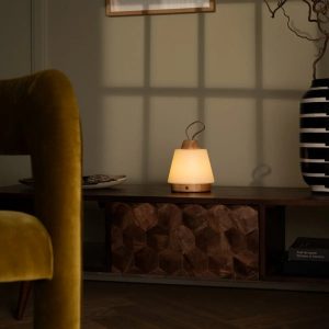 Liv Hellbraune wiederaufladbare Lampe | Lederarmband, dimmbar und 3 Lichtmodi