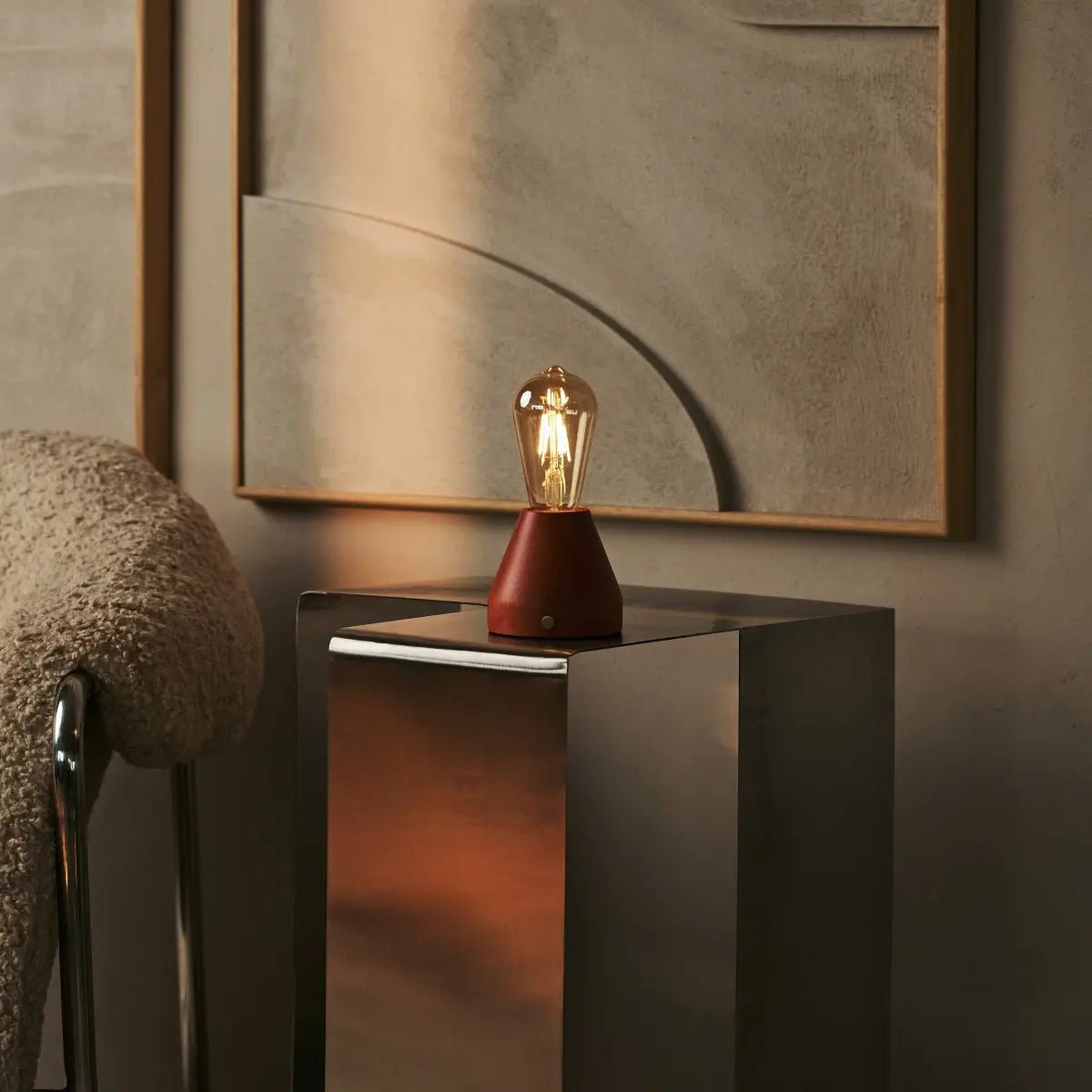 Zavi Kastanienbraune wiederaufladbare Tischlampe | LED, kabellos und 80 Stunden Akkulaufzeit – Bild 5