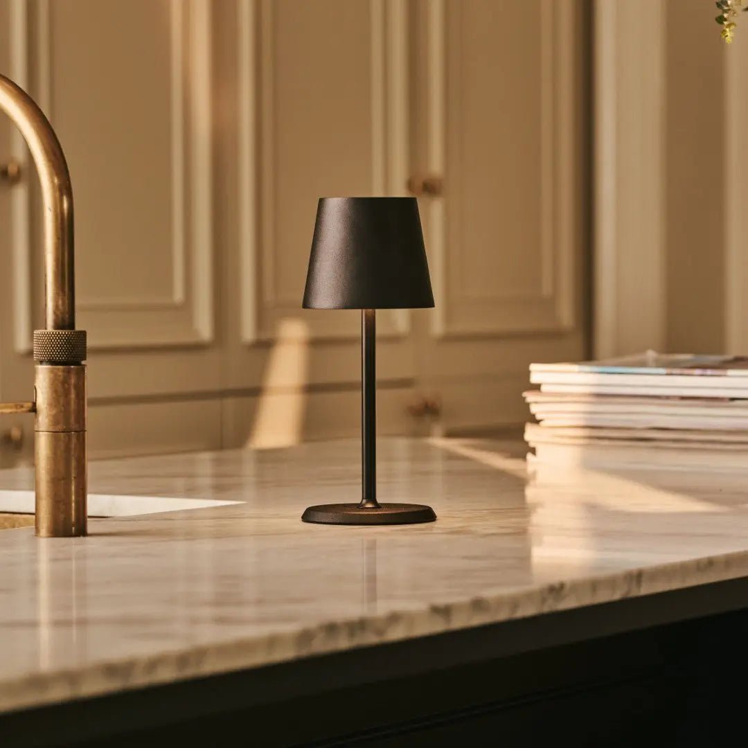 James Black wiederaufladbare Tischlampe | Kabellos, dimmbar und elegant – Bild 13