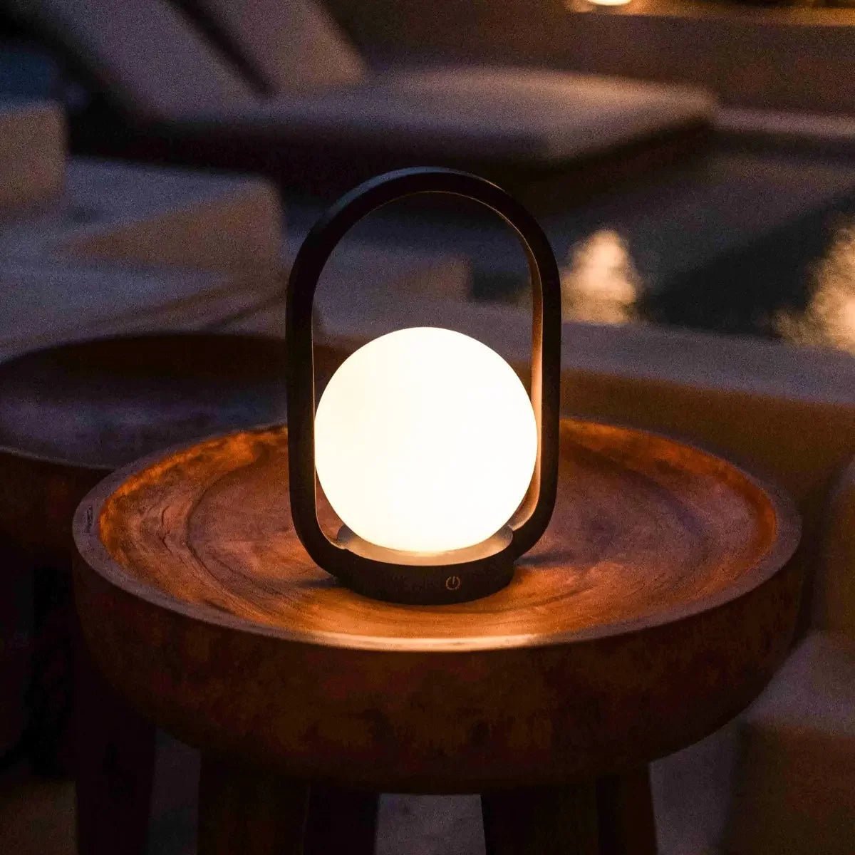 Skye dunkelbraune kabellose Holzlampe | Wiederaufladbar, dimmbar und 3 Lichtmodi – Bild 10